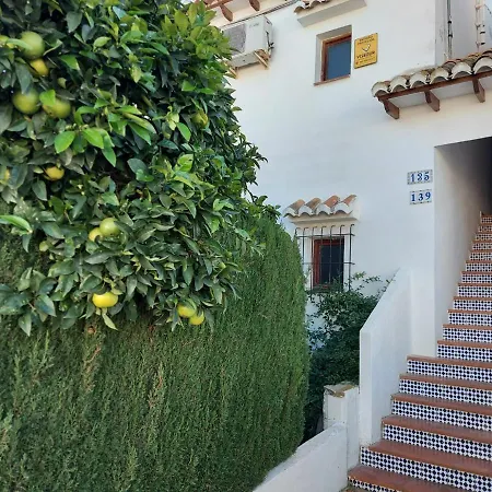 Bebi Casa Huoneisto Torrevieja
